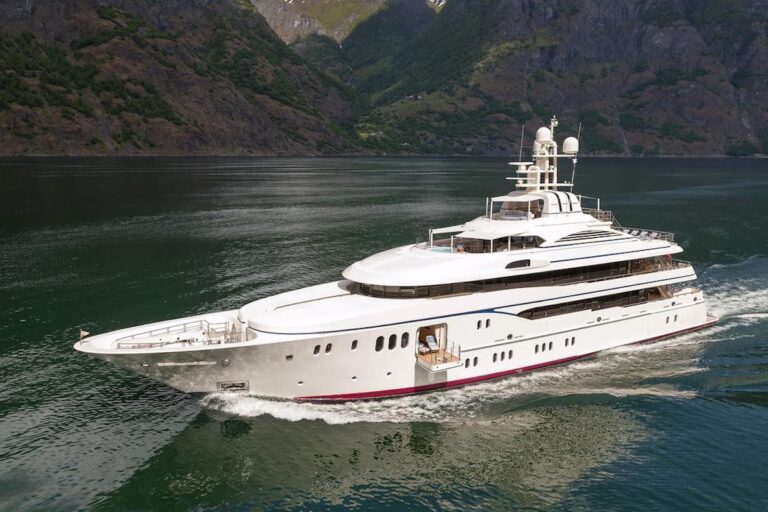 61M FULL CUSTOM
