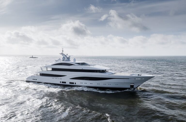 De Voogt Naval Architects