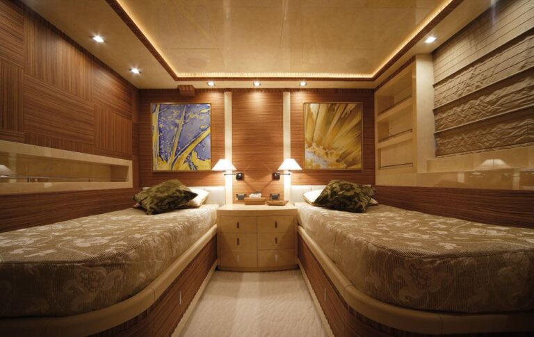 Twin Suite