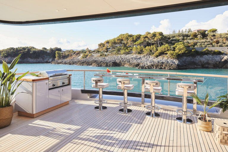 Upper Deck