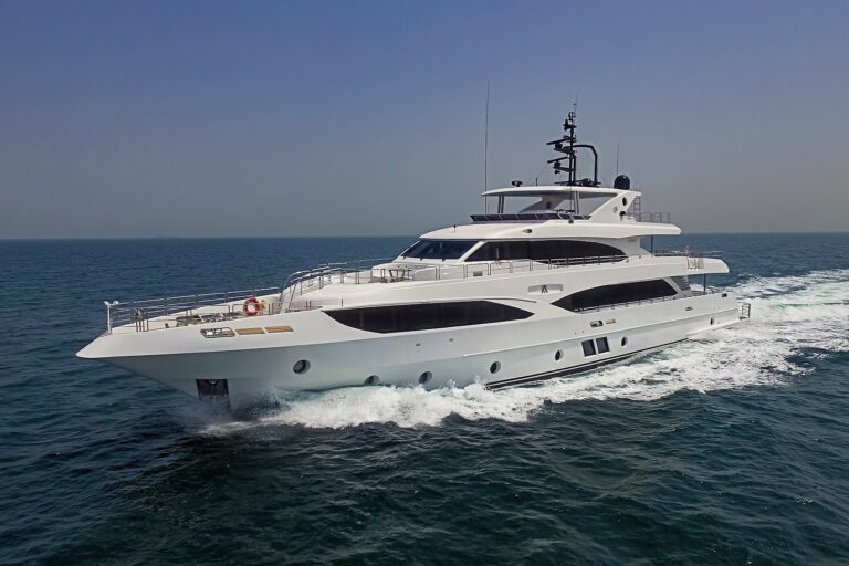 38M LUXURY SUPERYACHT