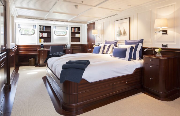 Vip Cabin