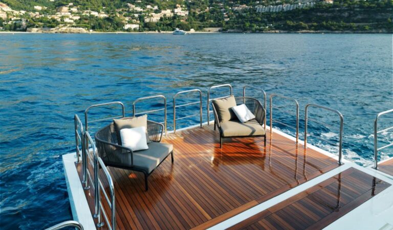 Transom - Swim Platform