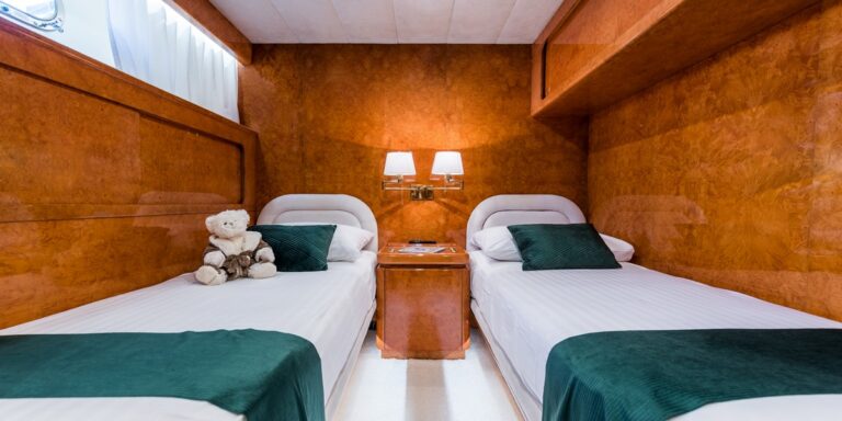 Twin Suite