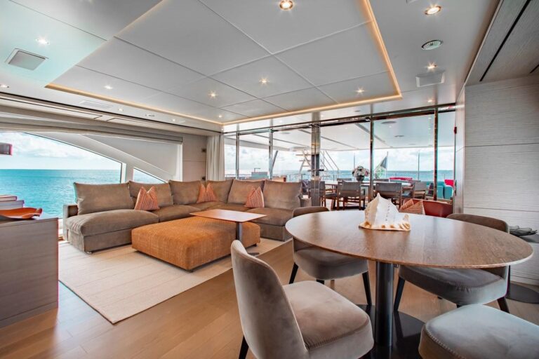 Sky Lounge