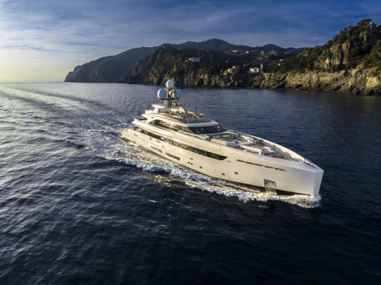 Luxury Yacht Running