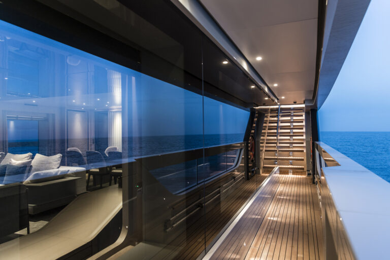Side Deck