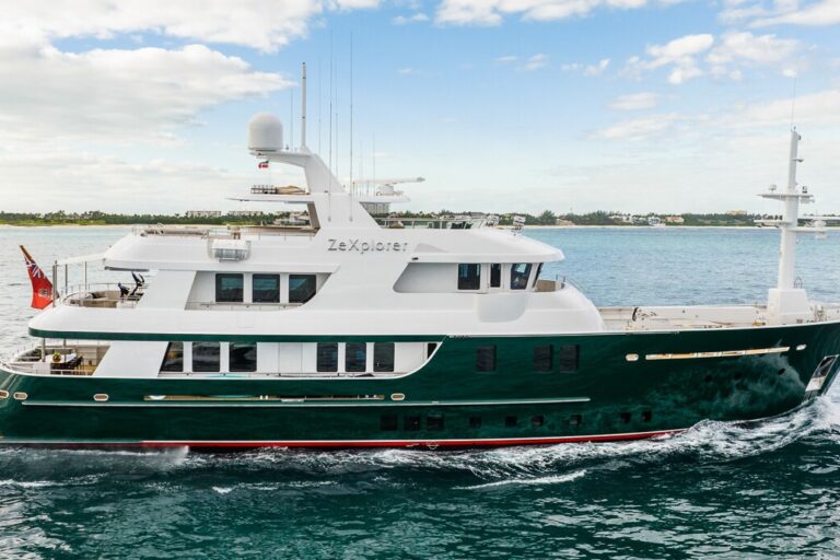 40m Newcastle luxury yacht