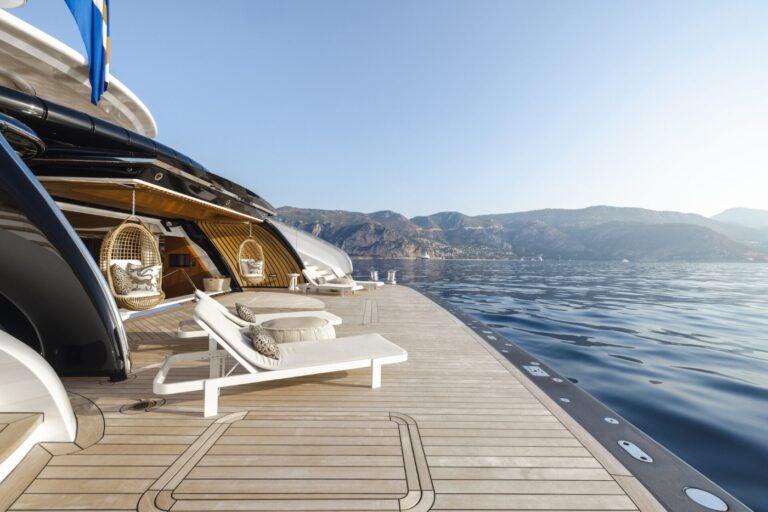 Side Deck