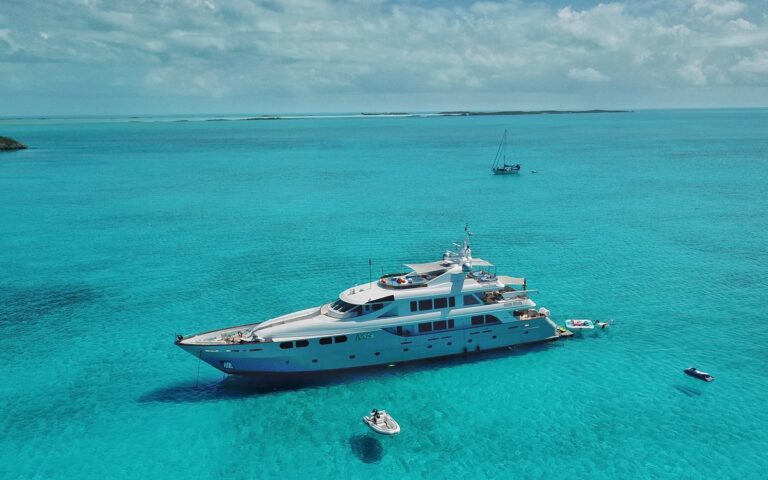 Motor Yacht M3
