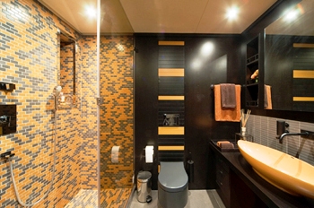 MAISHA -  Ensuite