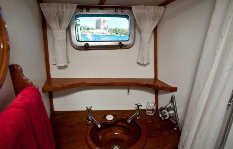 MALAIKA -   Guest Ensuite