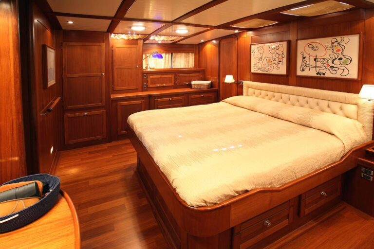 MARELLA - Master Stateroom