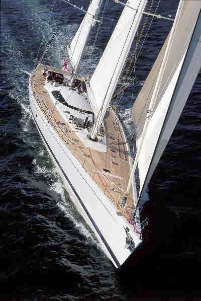 MARI CHA III - Sailing