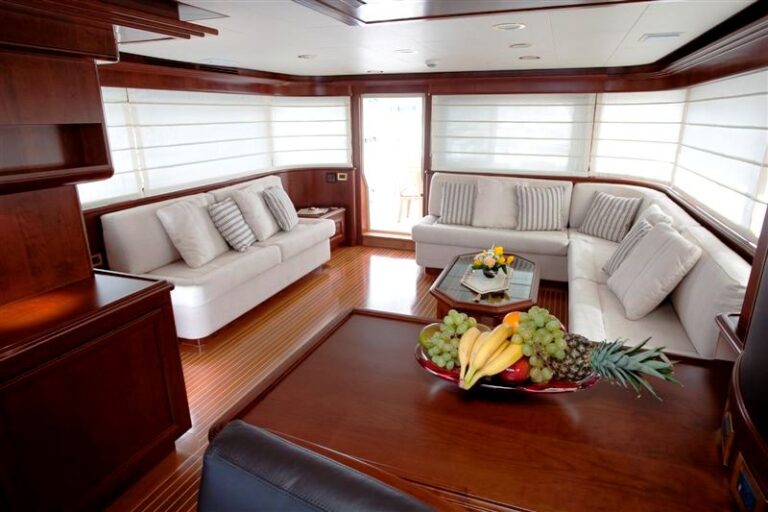MARIA II of London -  Skylounge