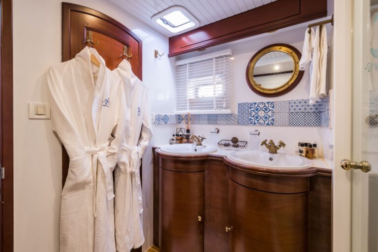 Master ensuite