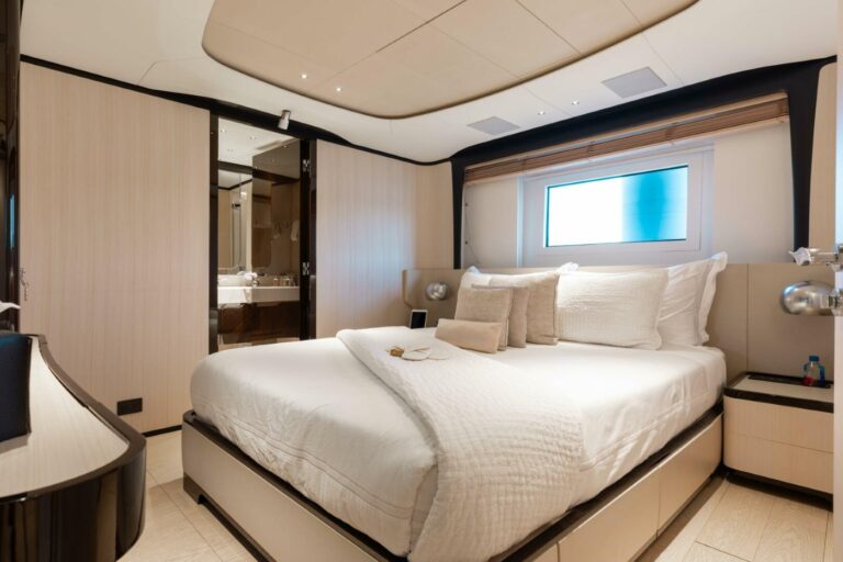 MAaster Stateroom