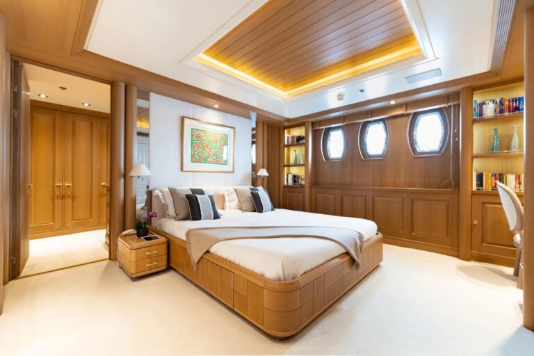 MAster Stateroom 02