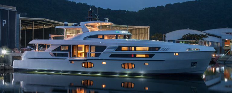 MCP 106 LE Yacht by night