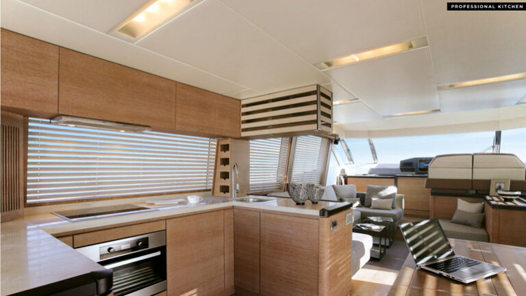MCY 76 Yacht - Galley