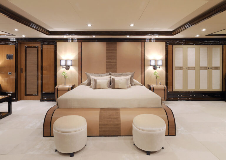 MEAMINA owner suite - Photo Benetti