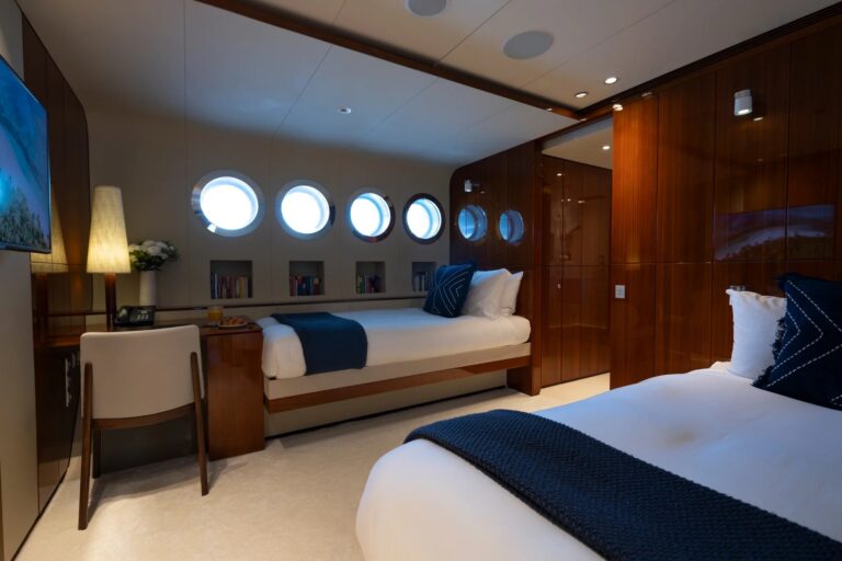 Twin Suite