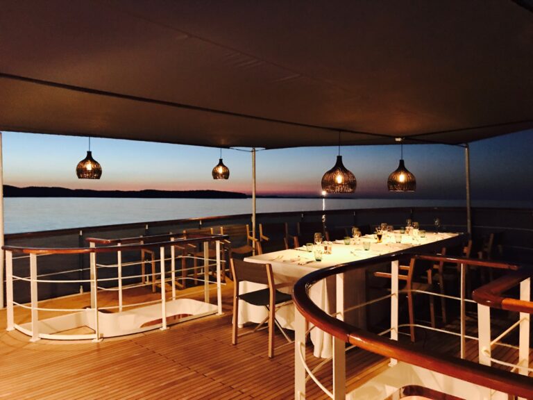 MENORCA - Al Fresco  Dining At Sunset
