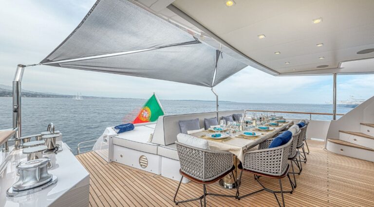 Exterior Dining Area