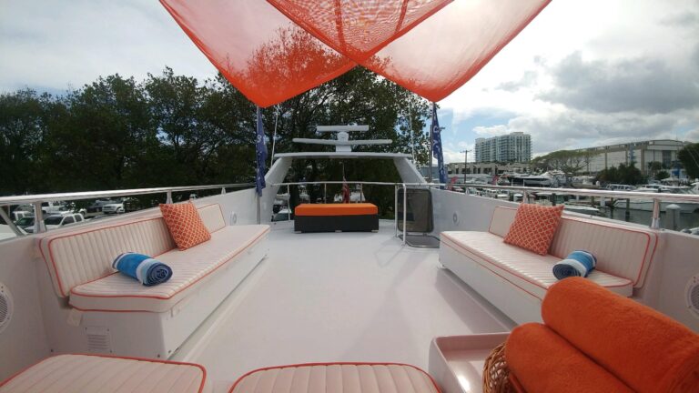 MIS MOONDANCE - Sundeck