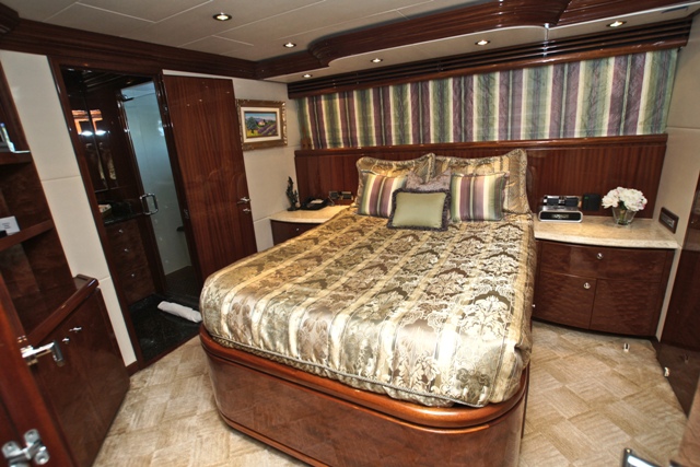 MISSY B II - VIP Cabin