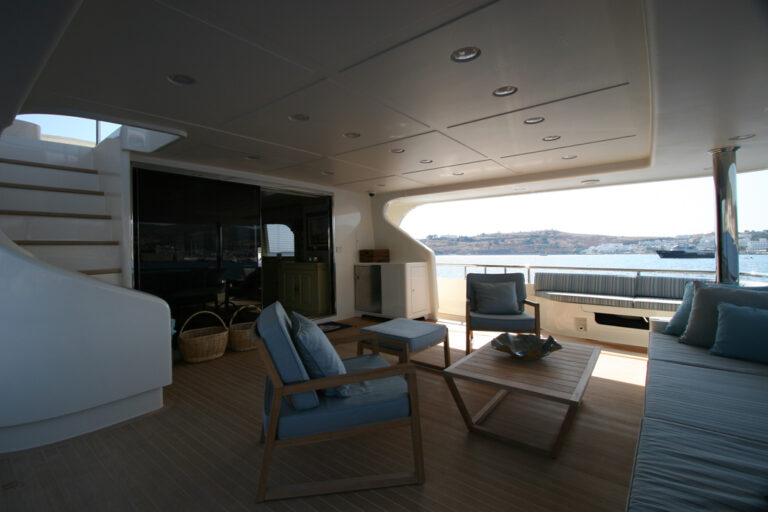 M&M - Aft Deck 2