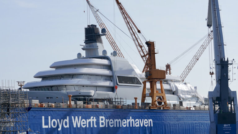 Luxury Yacht SOLARIS Uncovered And Getting Ready For Launch