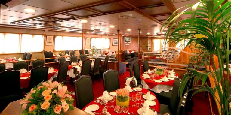 Interior Dining