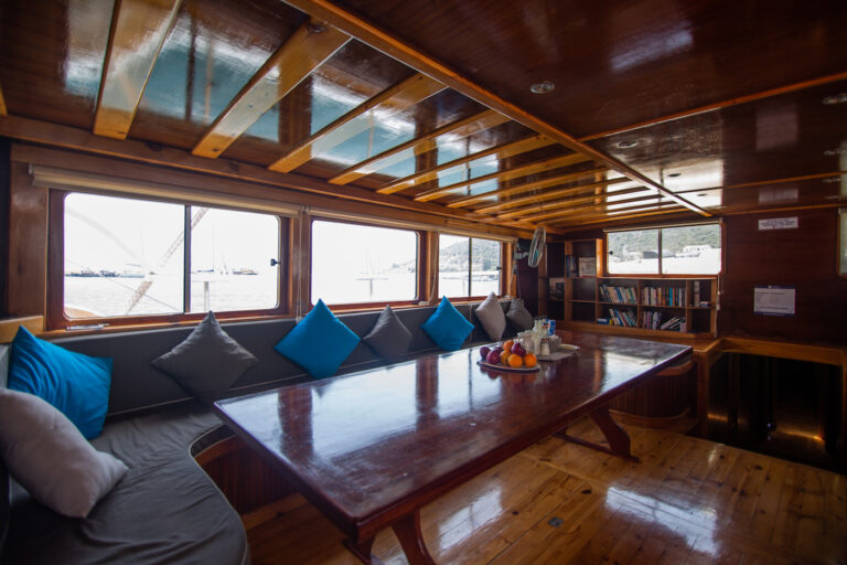 Saloon