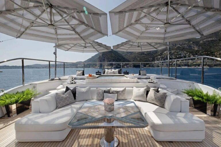 Exterior Relaxation Area