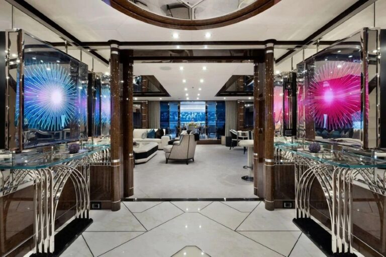 Main Salon