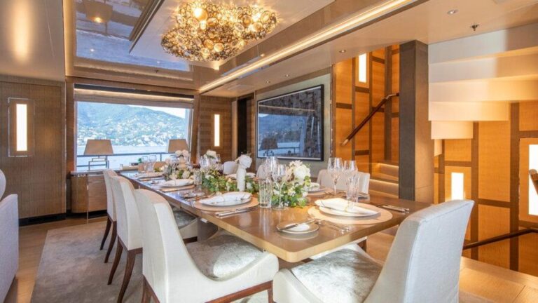 Main Dining