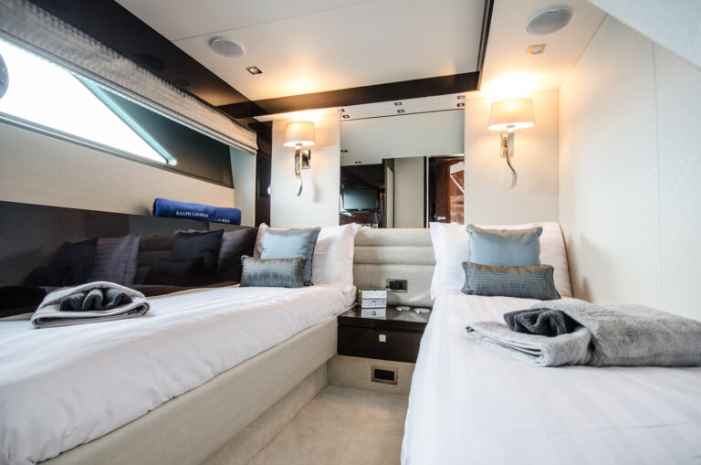 Twin Cabin