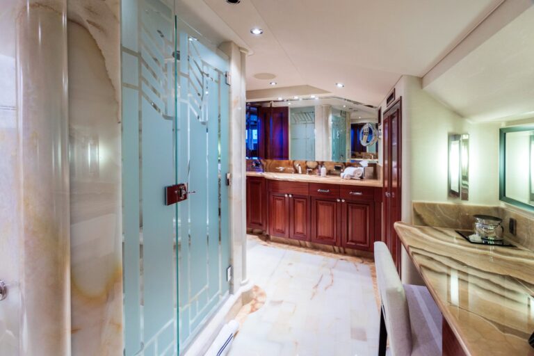 Master Ensuite