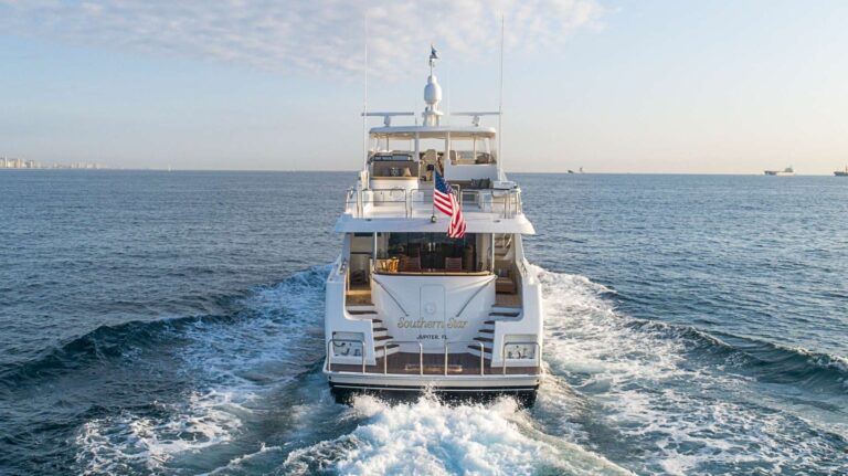 Aft View Running