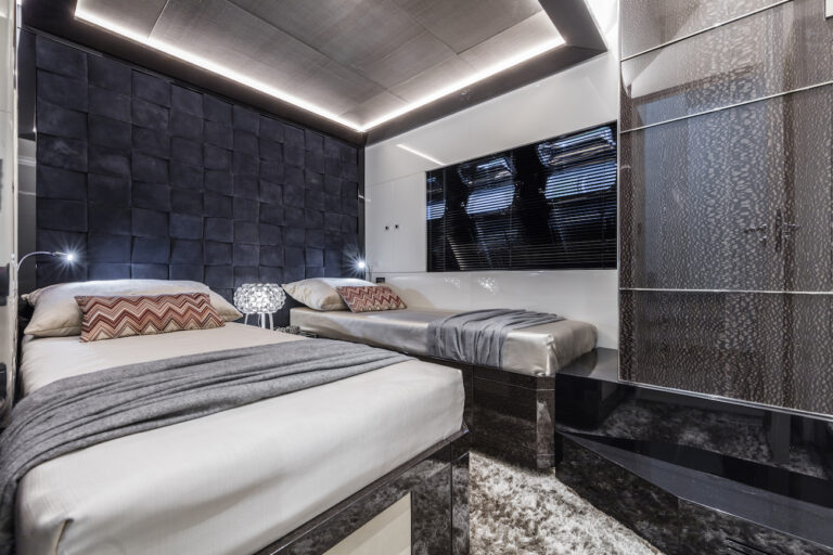 Twin Cabin