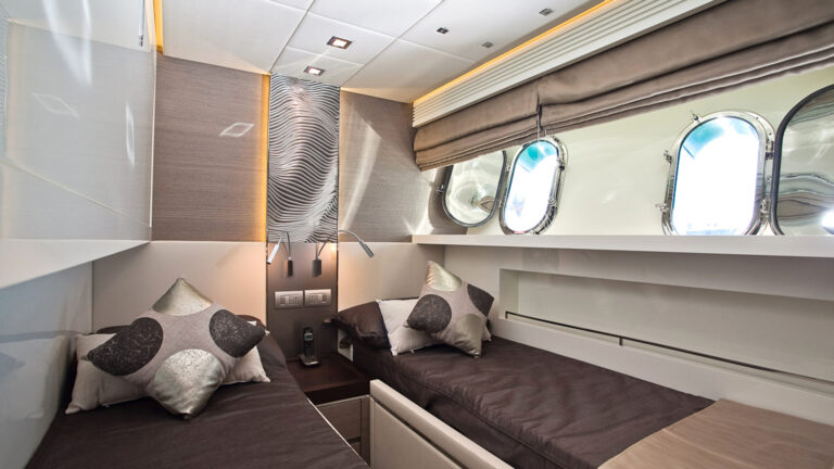 Twin Cabin