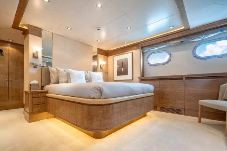 Master suite