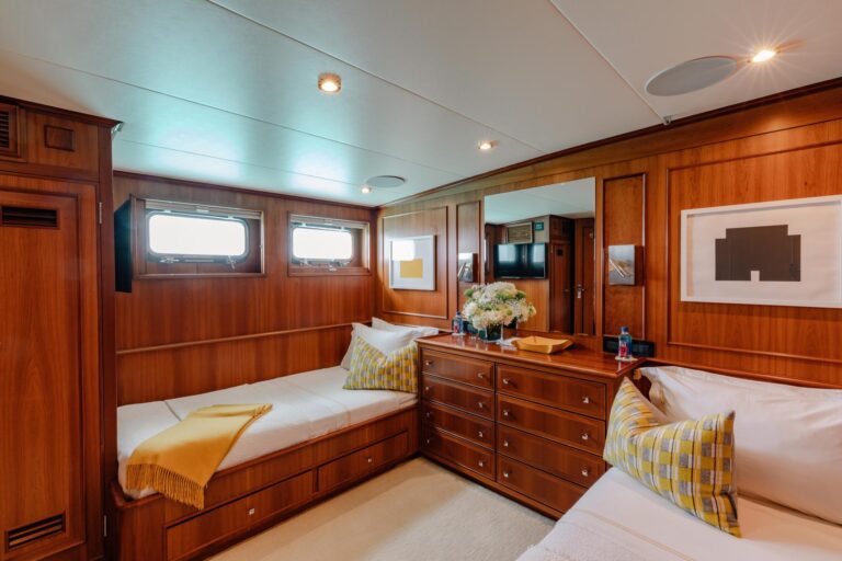 Twin Suite