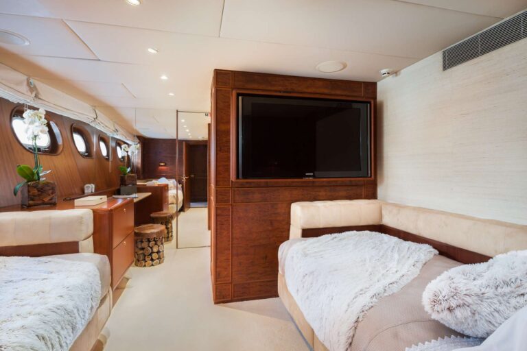 Double Guest Cabin
