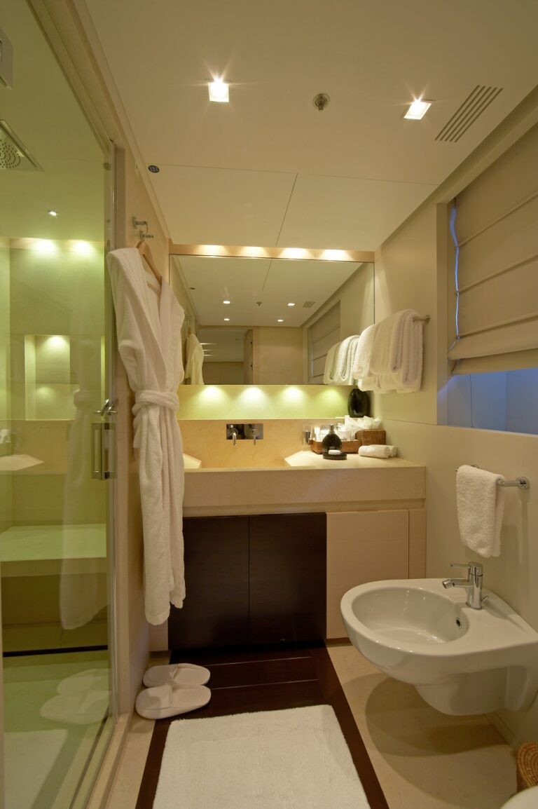 Ensuite