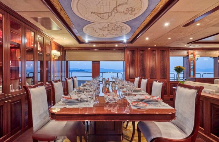 Main Dining