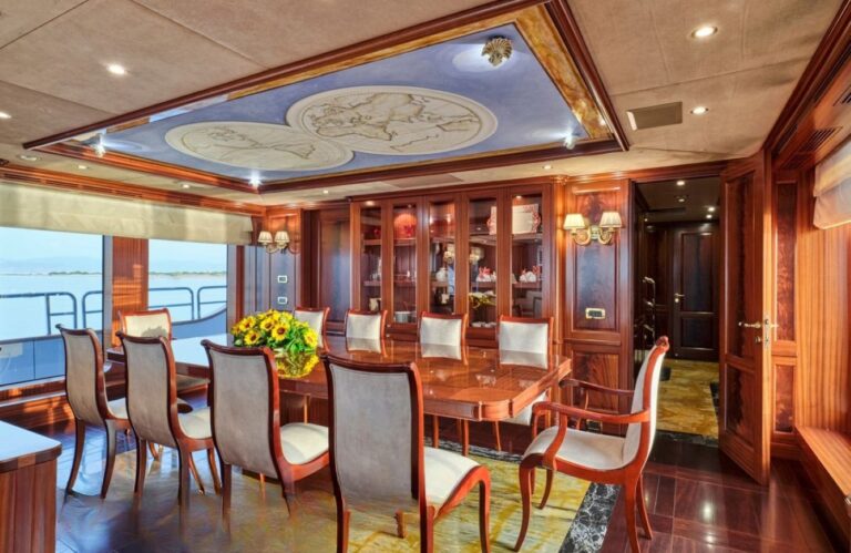 Main Dining