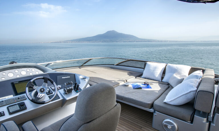 Flybridge