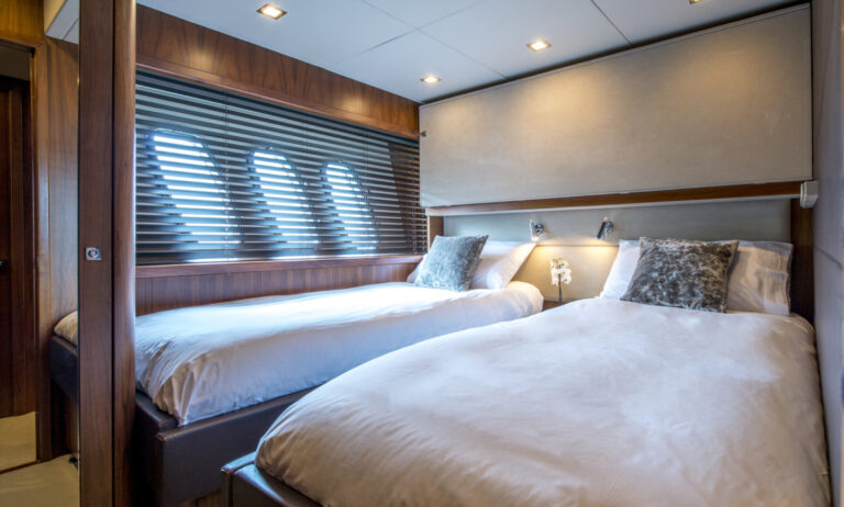 Twin Cabin